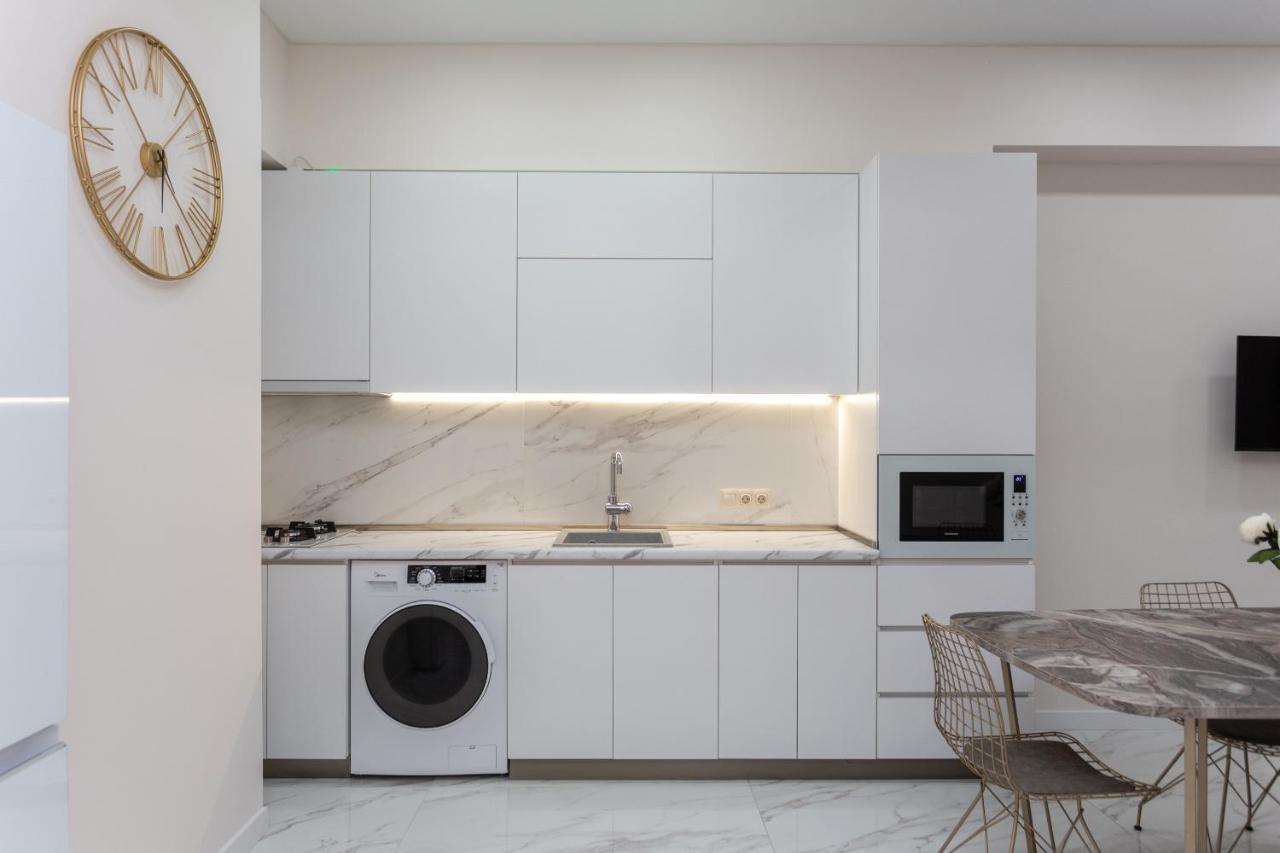 New Saburtalo Apartment 第比利斯 外观 照片